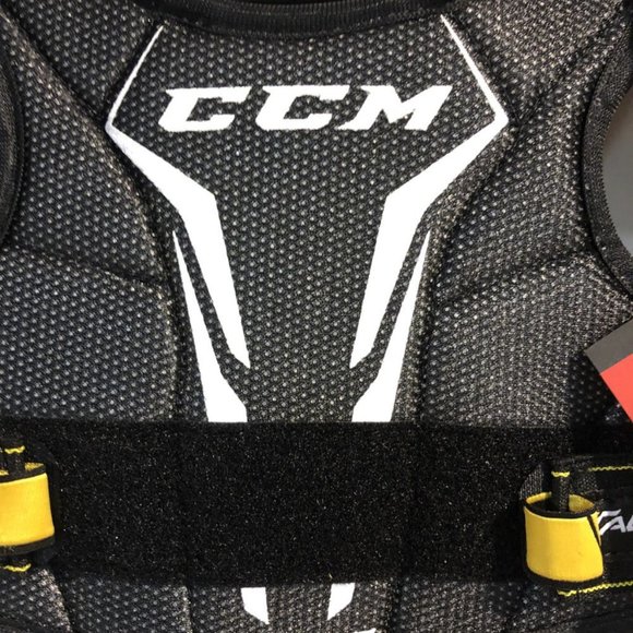 CCM Tacks 9550 Youth Shoulder Pads - Picture 6 of 11